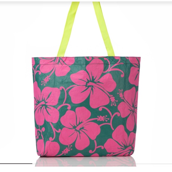 ALOHA COLLECTION Reversible Tote Bag - Picture 2 of 11
